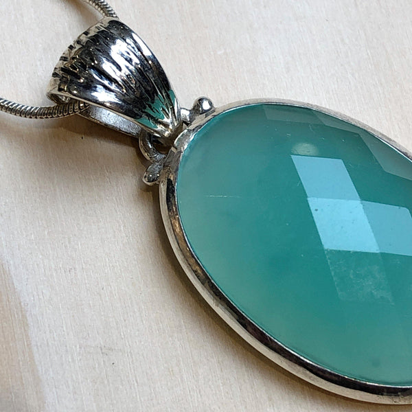 Gemstone Chalcedony Oval Pendant - La Trobe Jewellery
