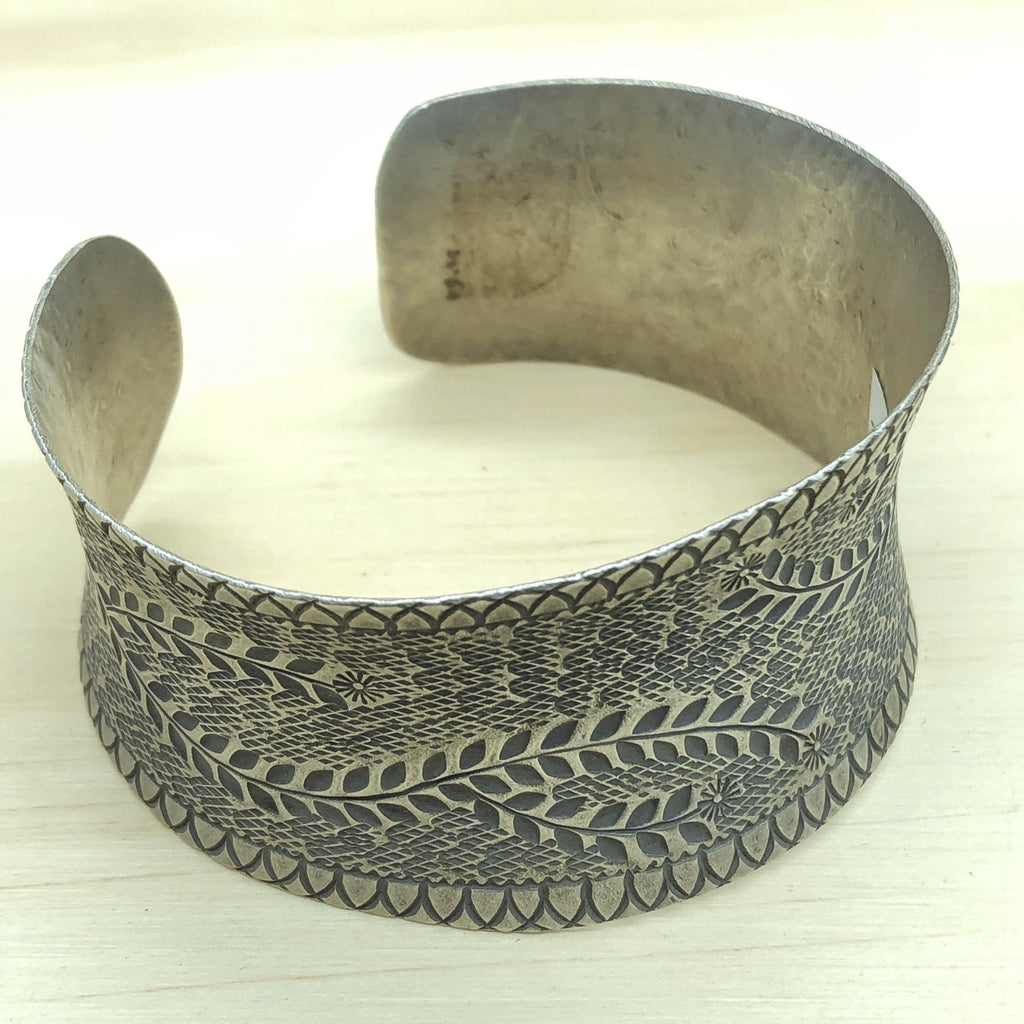 Sterling Silver Bangle cuff xwide etch vines&flowers ht - La Trobe Jewellery