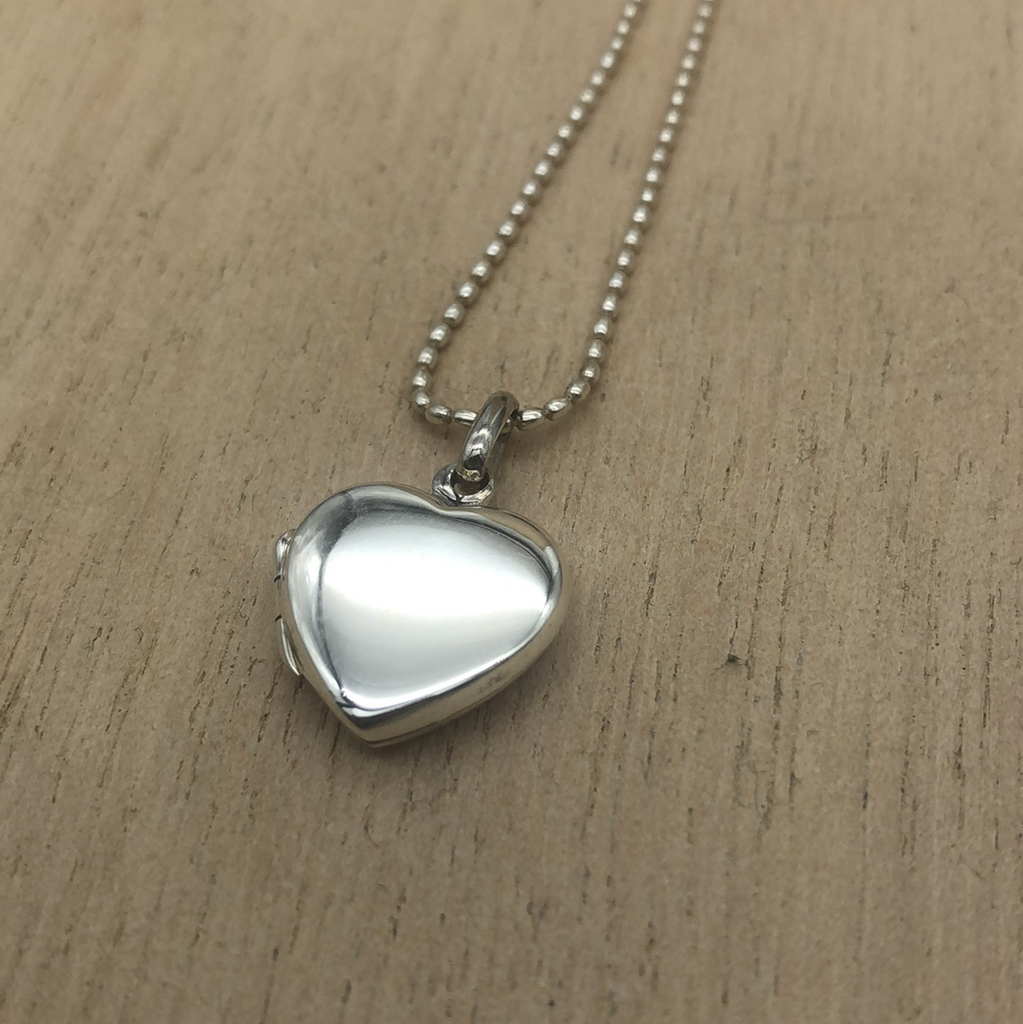 Sterling Silver locket heart flat plain - La Trobe Jewellery